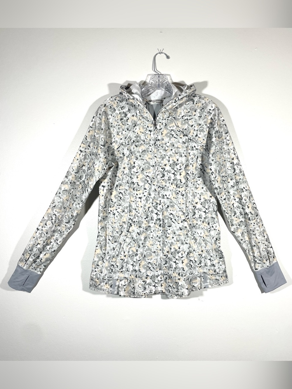 Lululemon Floral Hooded Zip Up Jacket Gray Cream Lightweight Athletic Hoodie